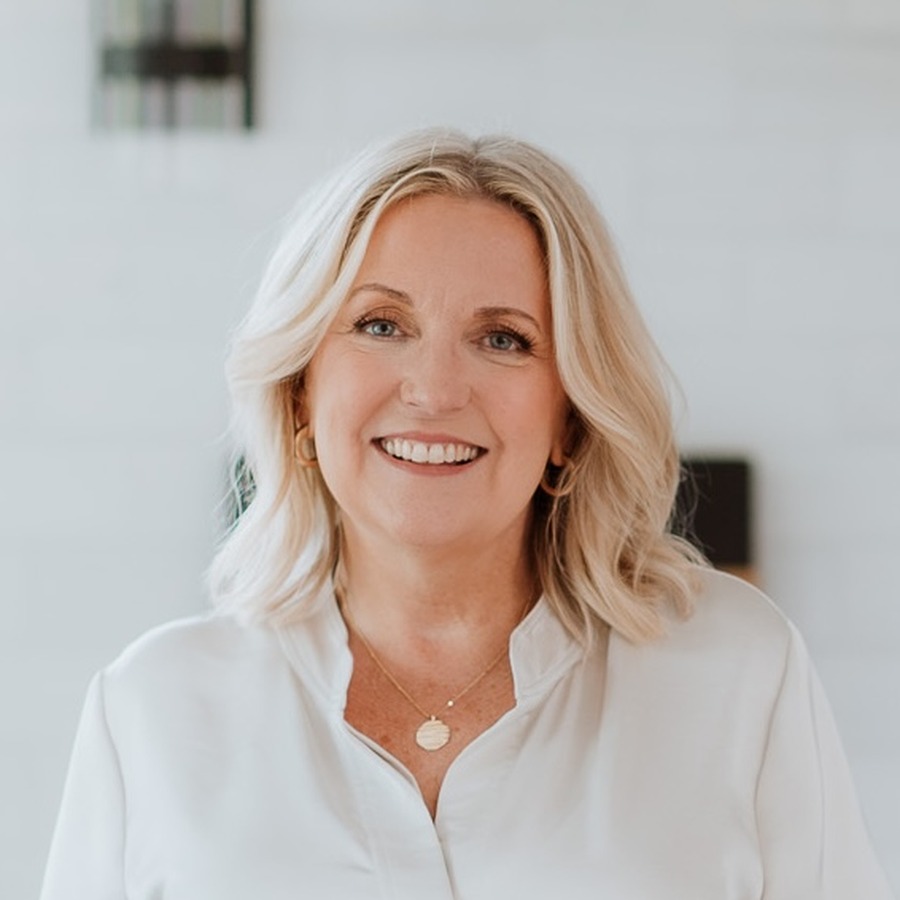 Juli Ford, CSA®, Licensed Real Estate Broker